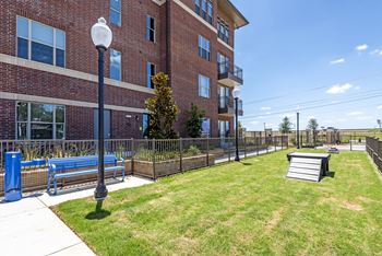 Oaks 55 active apartments in euless, tx  76039 - dog park